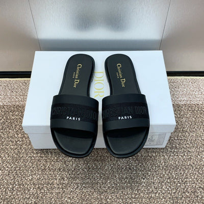 DIOR OFFICIAL MODEL